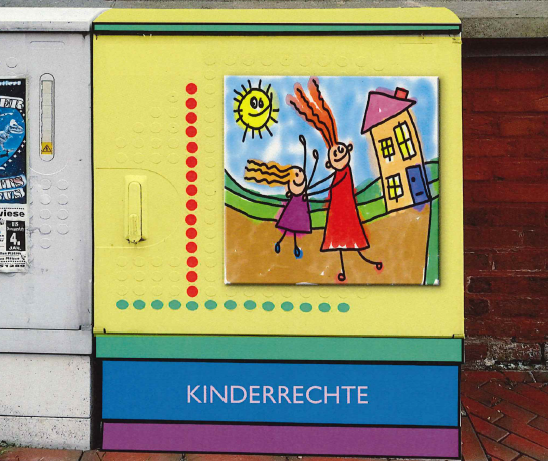 Kinderrechte auf Stromkästen